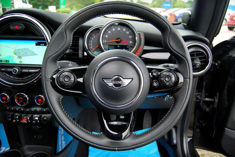 MINI HATCH COOPER S