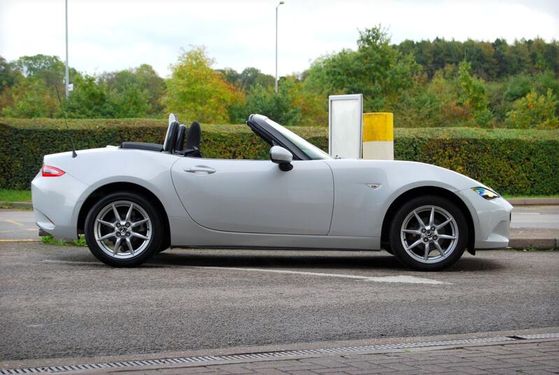 MAZDA MX-5