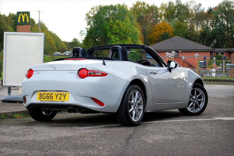 MAZDA MX-5