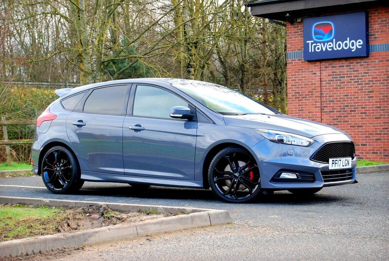 View FORD FOCUS ST-3 2.0 EcoBoost - 41,400 miles - Stealth Grey. SYNC 3 Sat Nav, 19inch Alloys, Leather - FSH - SOLD