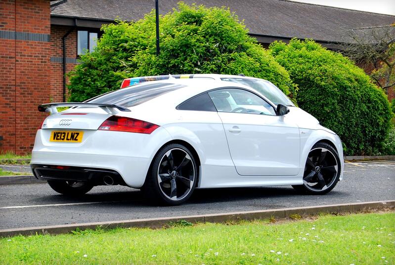 AUDI TT