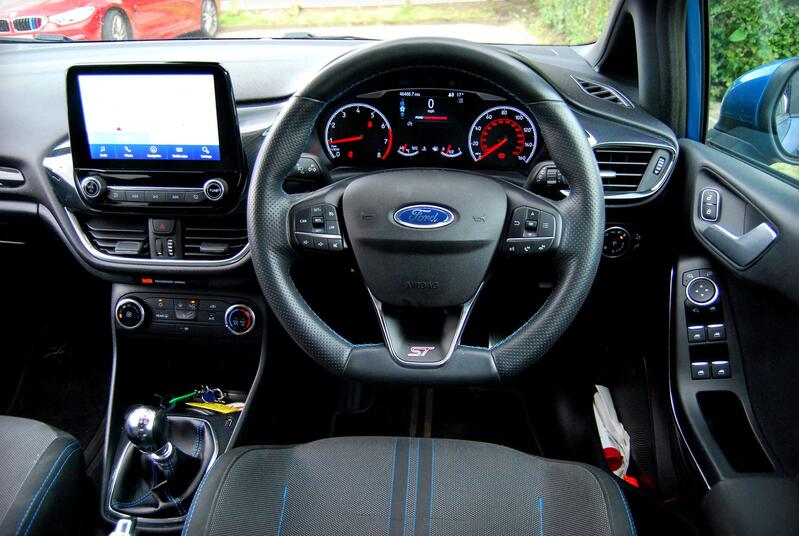 FORD FIESTA