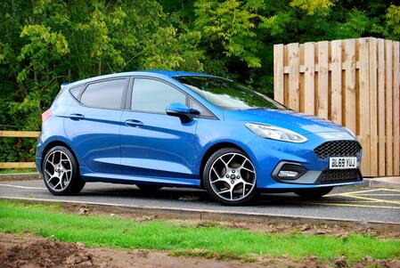 FORD FIESTA ST-2 1.5 EcoBoost 5-Door. 1 Owner, SYNC 3 Sat Nav, Cruise. Full Ford History. 58k. Performance Blue