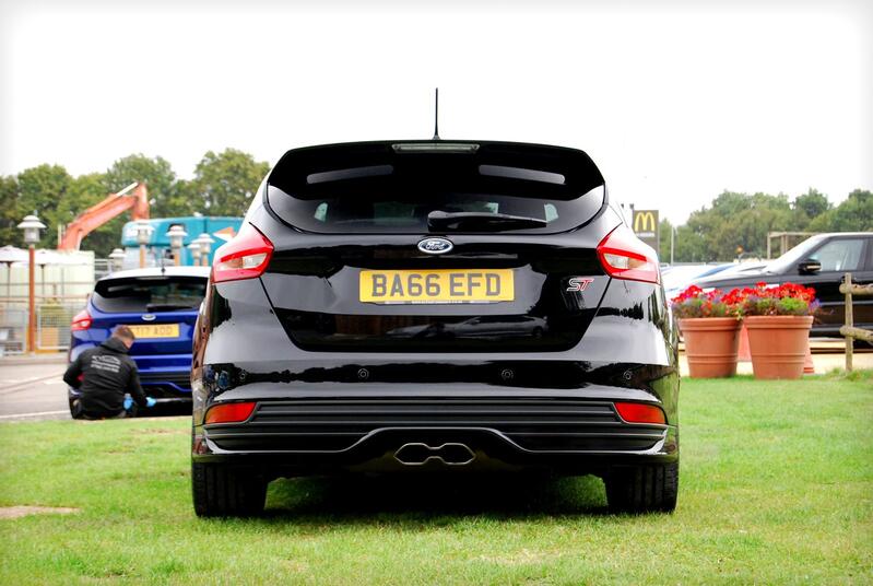 FORD FOCUS
