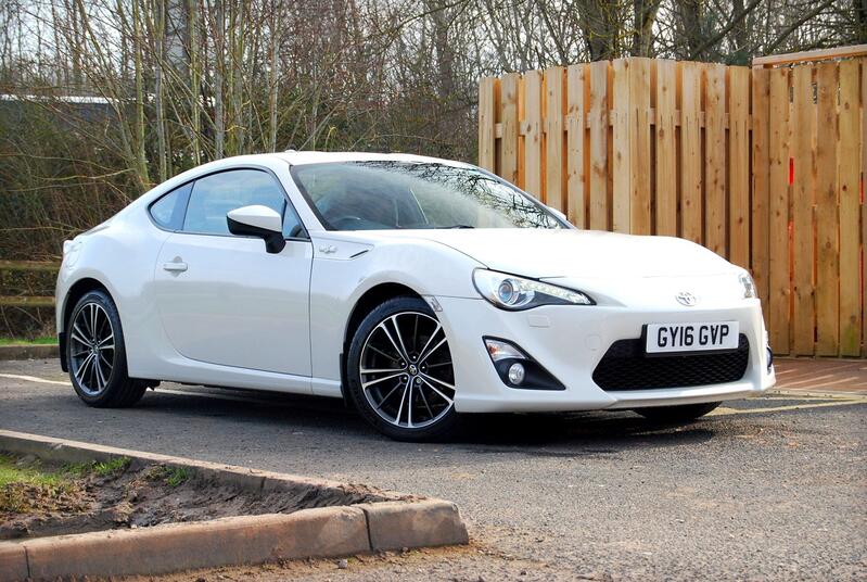 TOYOTA GT86