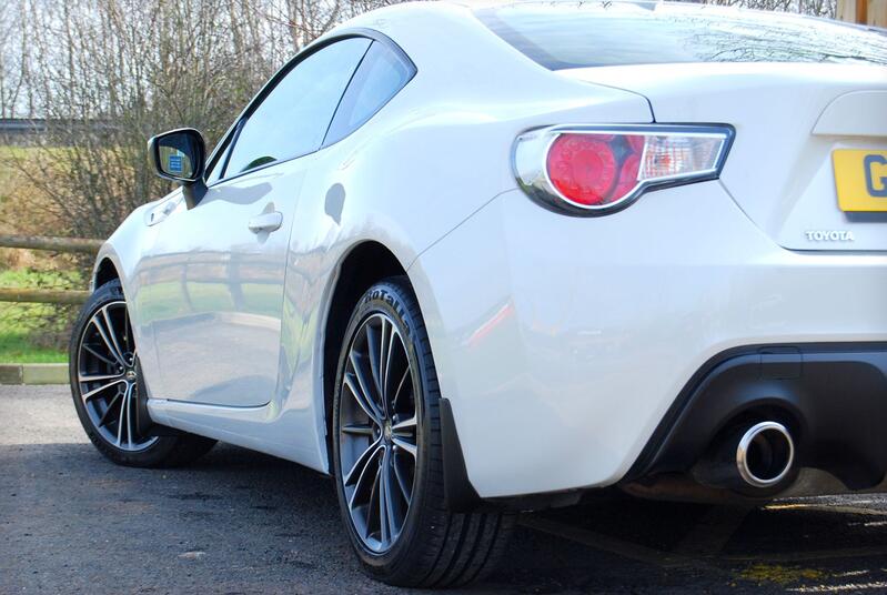 TOYOTA GT86