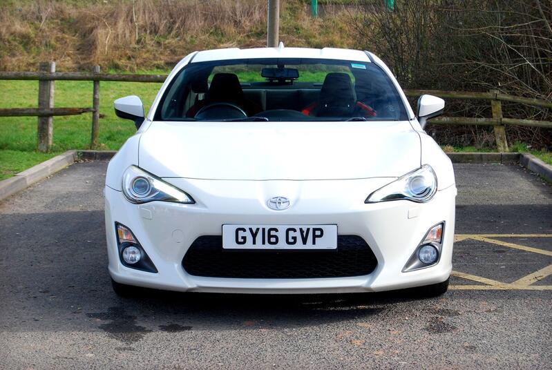 TOYOTA GT86