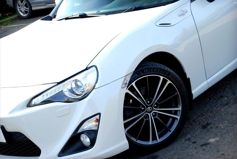 TOYOTA GT86