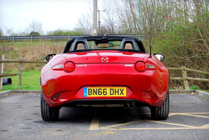 MAZDA MX-5