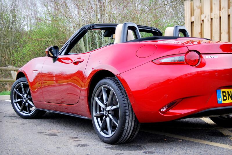 MAZDA MX-5