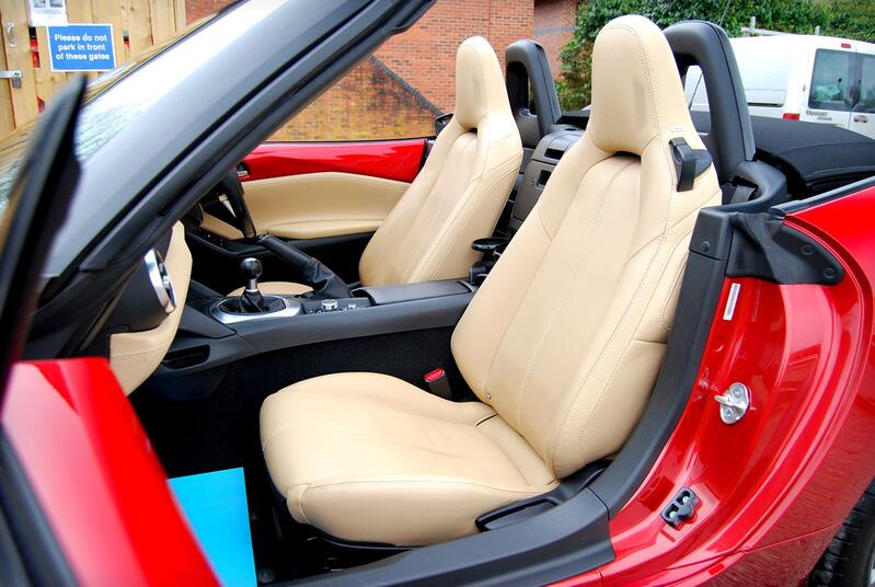 MAZDA MX-5