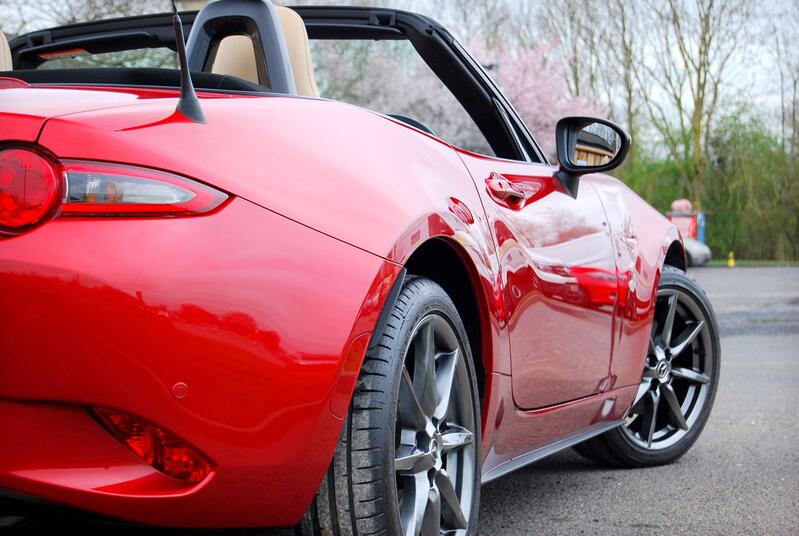 MAZDA MX-5