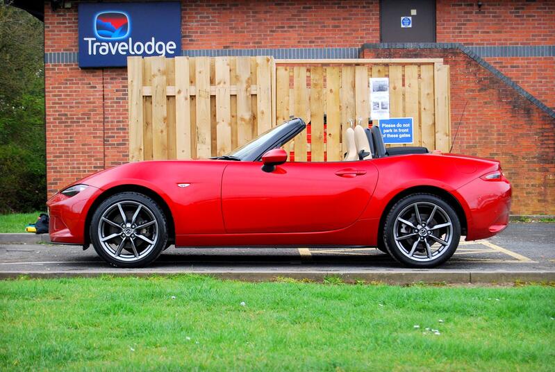 MAZDA MX-5