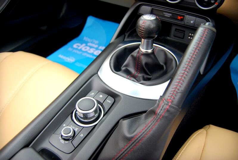 MAZDA MX-5