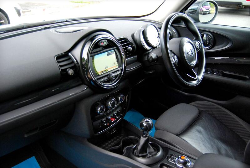 View MINI CLUBMAN Clubman Cooper S 2.0 6-Door - 46,100 miles - Sat Nav, Camera, Half Leather Sports Seats - FSH - Grey