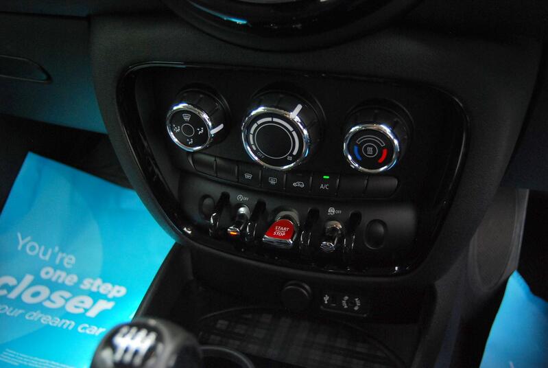 MINI CLUBMAN