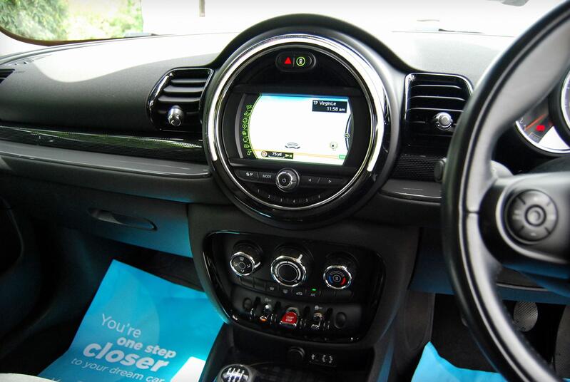 MINI CLUBMAN