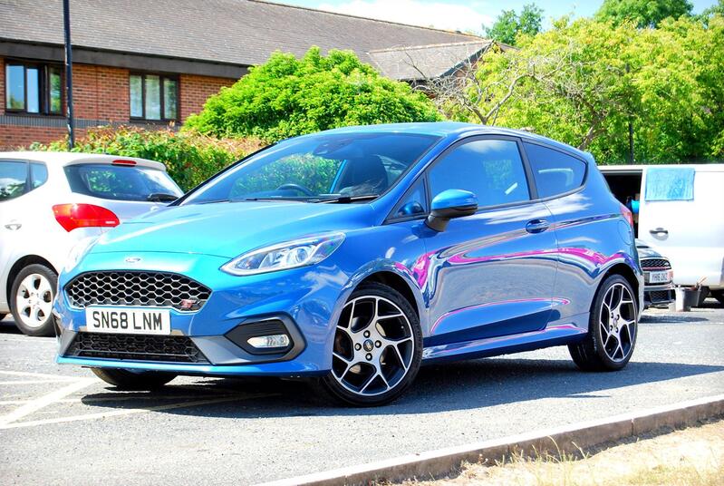 FORD FIESTA