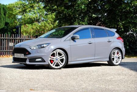 FORD FOCUS ST-3 TDCI 2.0 Diesel - 36,900 miles - 2 Owners - Sat Nav, 19inch Alloys, Camera, Sony - Stealth Grey