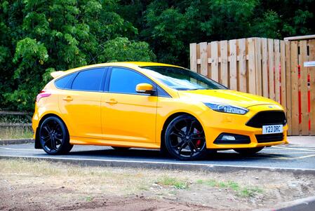 FORD FOCUS ST-3 2.0 EcoBoost - Full Ford History - Sat Nav, 19inch Alloys, Sony - Unmodified - 71k - Tangerine 