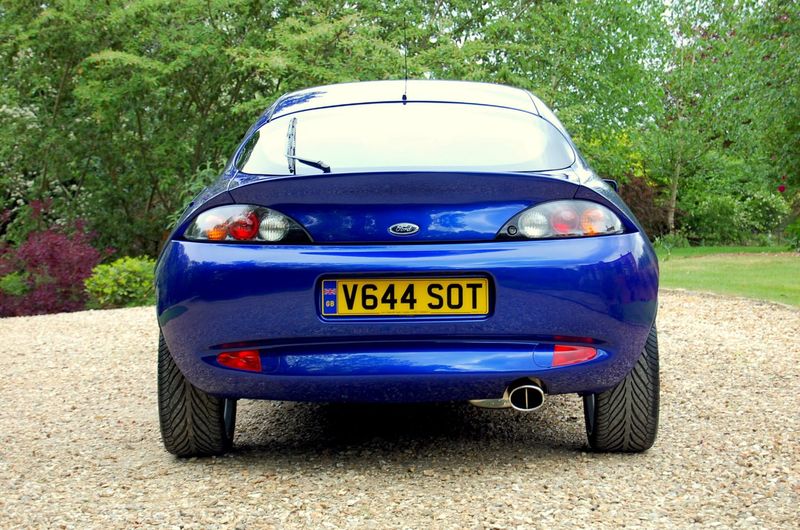 FORD PUMA