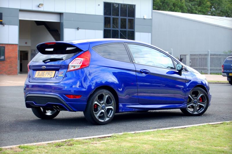 View FORD FIESTA ST-2 Mountune MP215 - SOLD