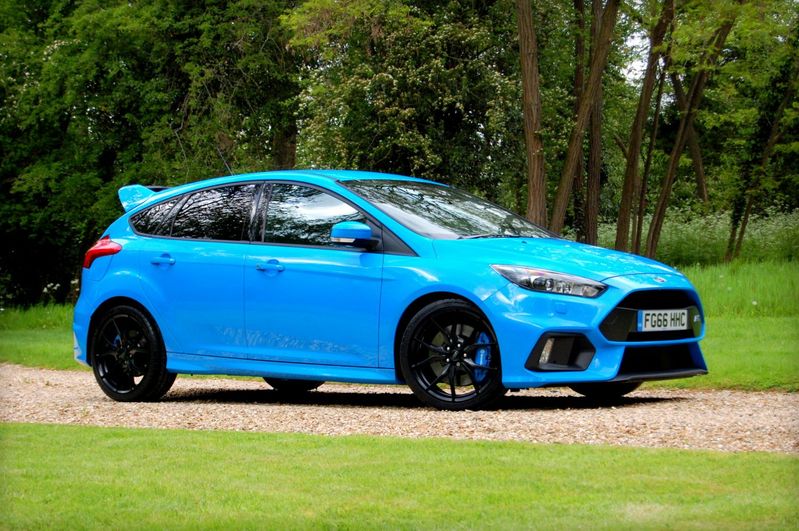 View FORD FOCUS RS 2.3 EcoBoost - Nitrous Blue - SOLD