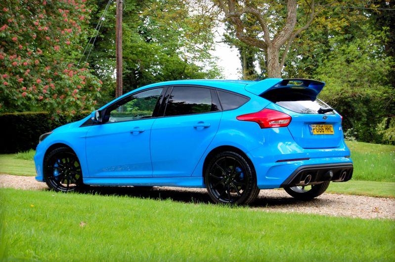 View FORD FOCUS RS 2.3 EcoBoost - Nitrous Blue - SOLD