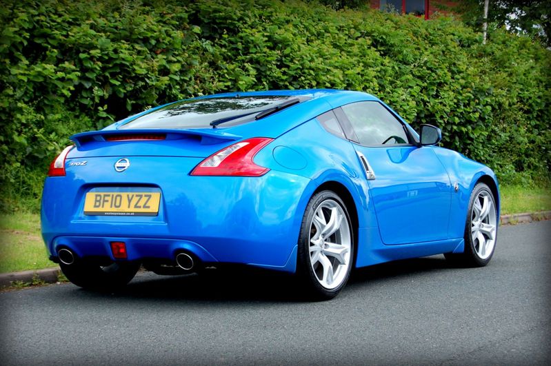 NISSAN 370Z