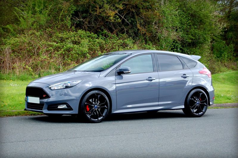 View FORD FOCUS ST-3 - Stealth Grey - SOLD