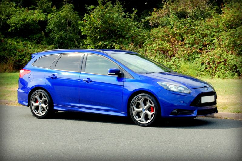 View FORD FOCUS ST-2 Estate - SOLD