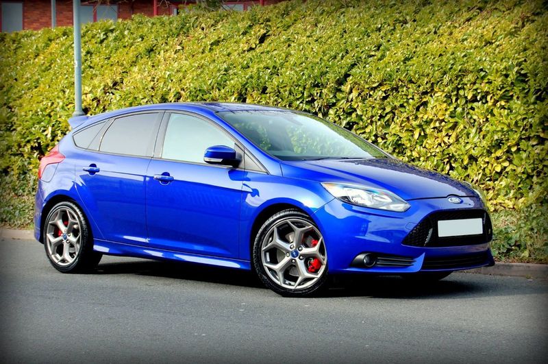 View FORD FOCUS ST-2