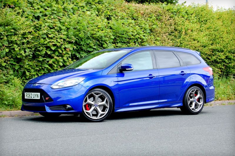 View FORD FOCUS ST-2