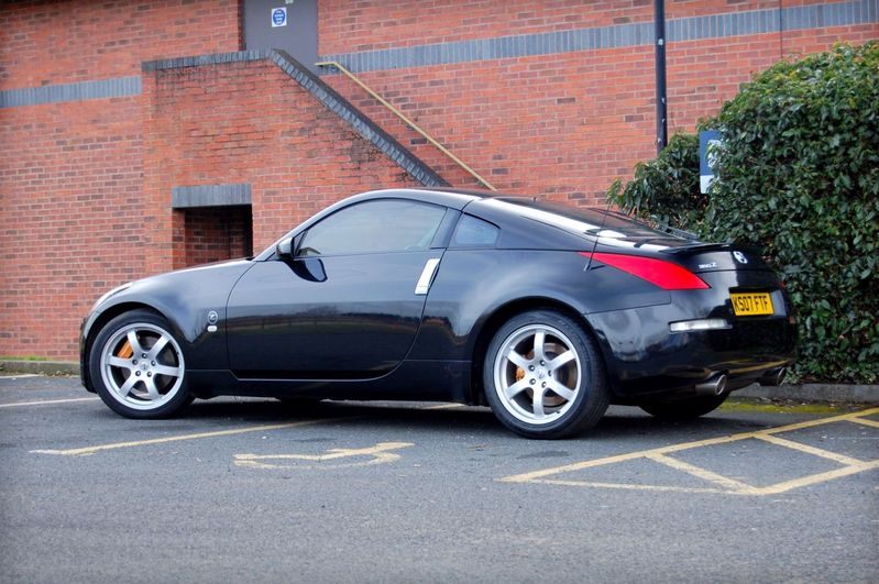 NISSAN 350Z