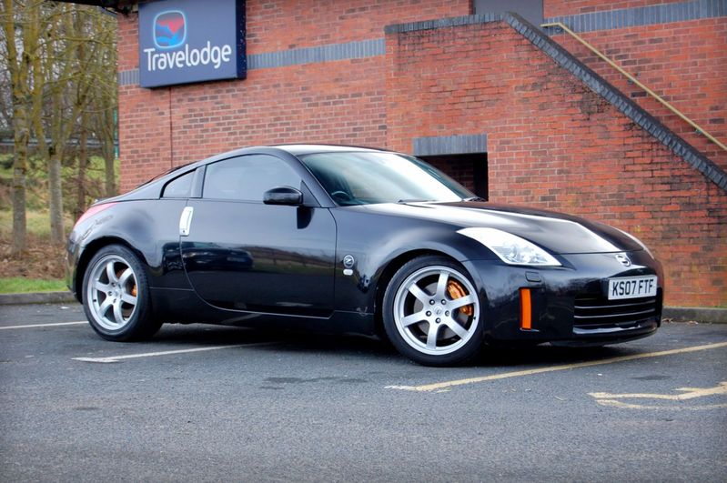 View NISSAN 350Z GT