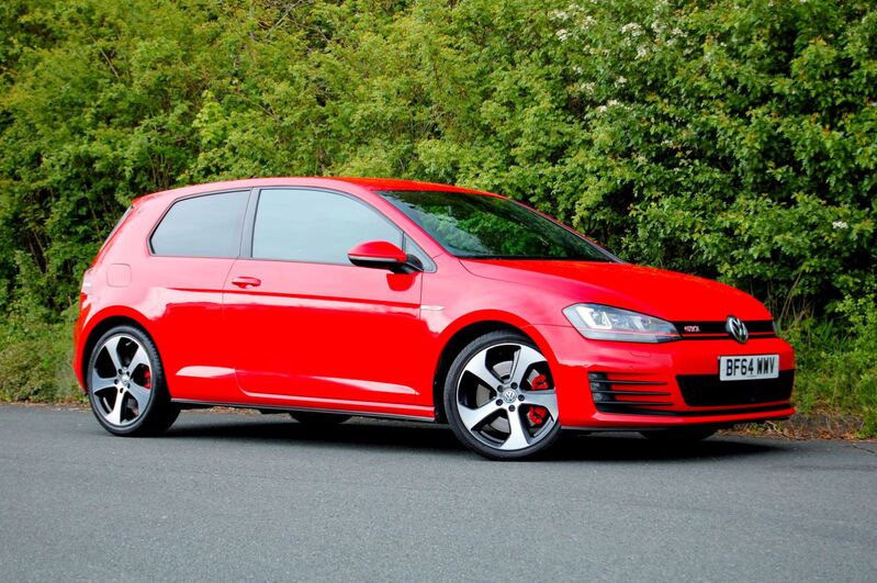 View VOLKSWAGEN GOLF GTI PERFORMANCE