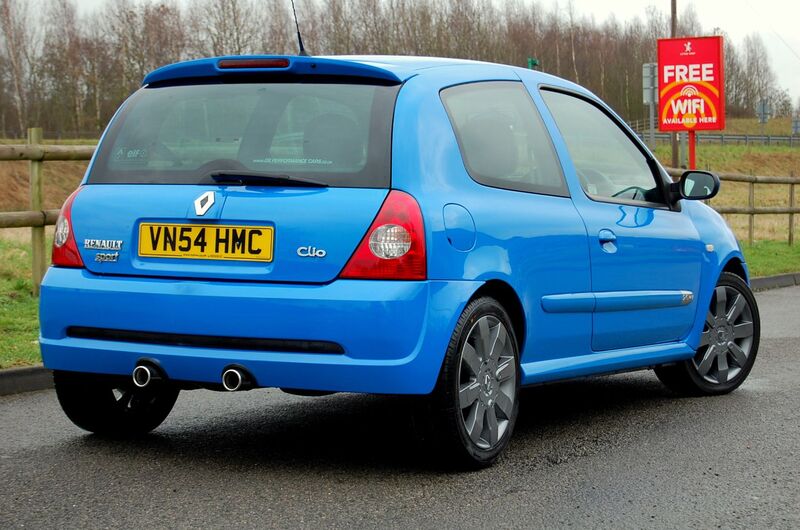 RENAULT CLIO