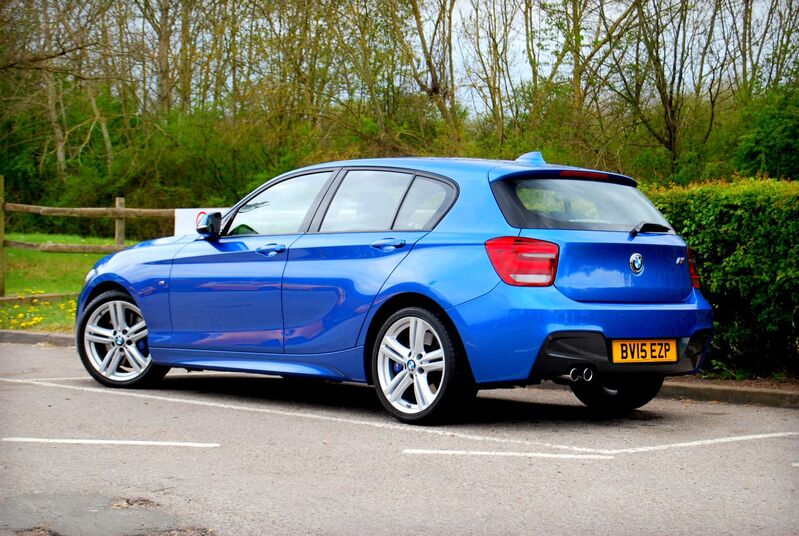 View BMW 1 SERIES 125D M SPORT 5-Door - Full BMW History - 2 Owners - Full Black Leather - 52,900 miles - Blue - SOLD