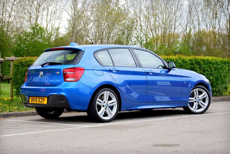 BMW 1 SERIES