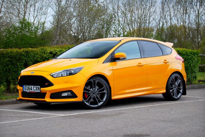 FORD FOCUS