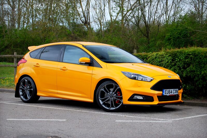 View FORD FOCUS FOCUS ST-3 2.0 - 10,800 miles - Sat Nav, Camera, Style Pack, 19 inch Grey Alloys, Sony Upgrade. SOLD