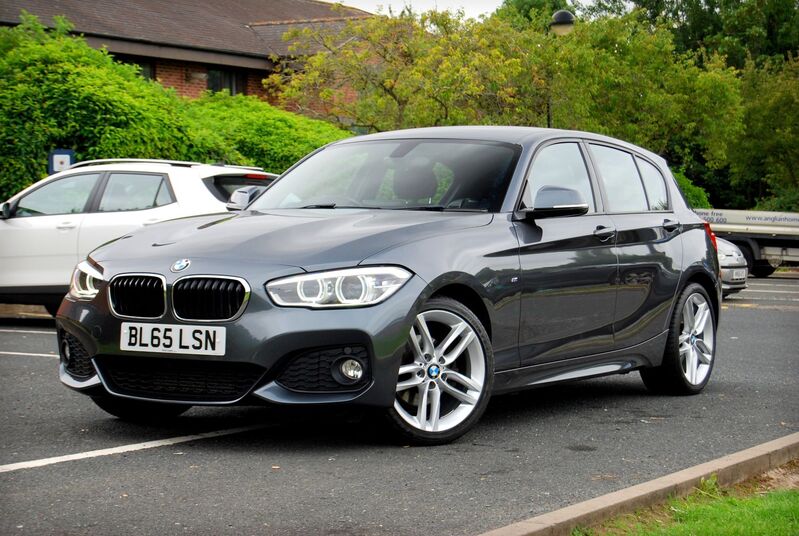 BMW 1 SERIES