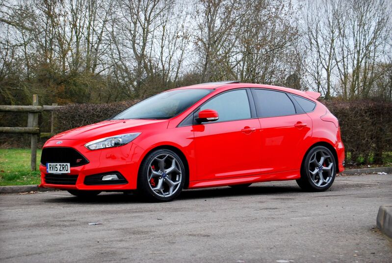 FORD FOCUS