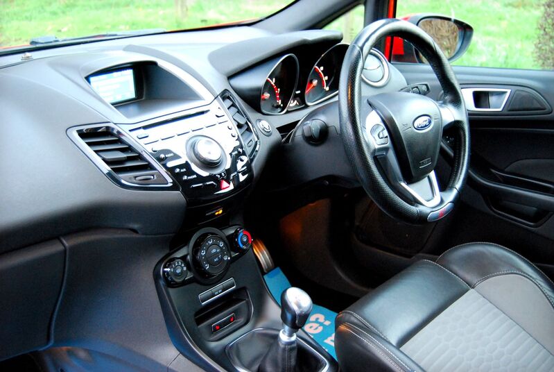 View FORD FIESTA ST-2 1.6 EcoBoost - Full History - Style Pack, Rear Sensors, Heated Seats - Race Red - SOLD