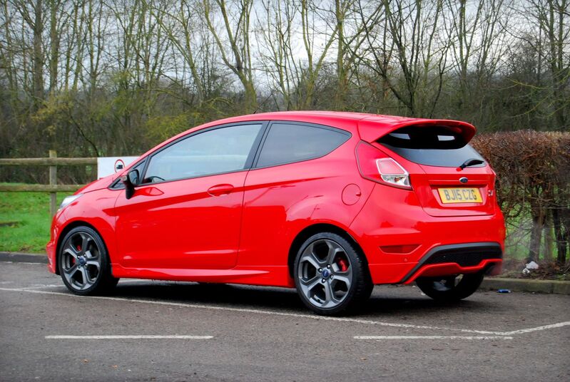 FORD FIESTA