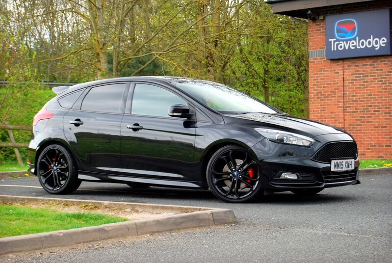 View FORD FOCUS ST-3 TDCI 2.0 Diesel - SYNC 2 Sat Nav, Black Style Pack 19inch Alloys - FSH - 67mpg. Black. SOLD