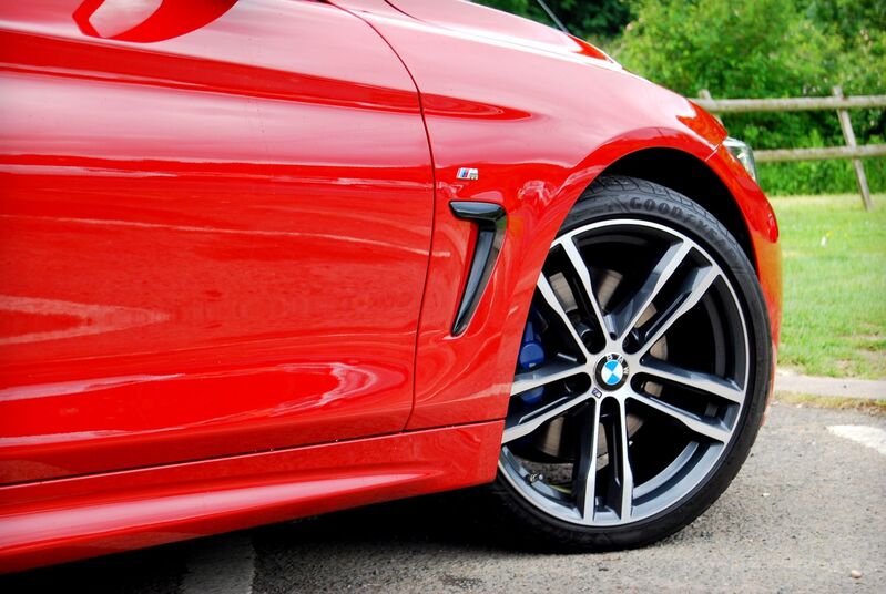 BMW 4 SERIES