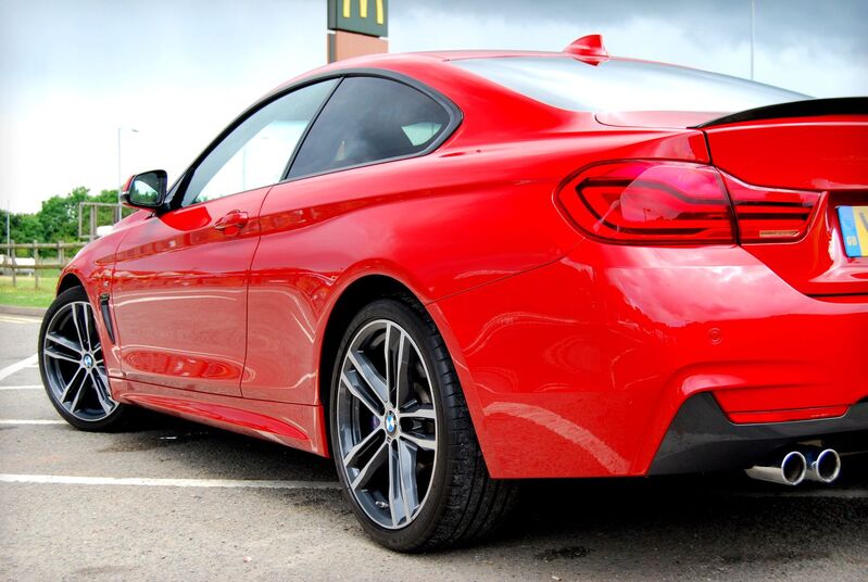 BMW 4 SERIES