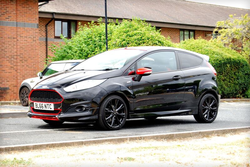 FORD FIESTA