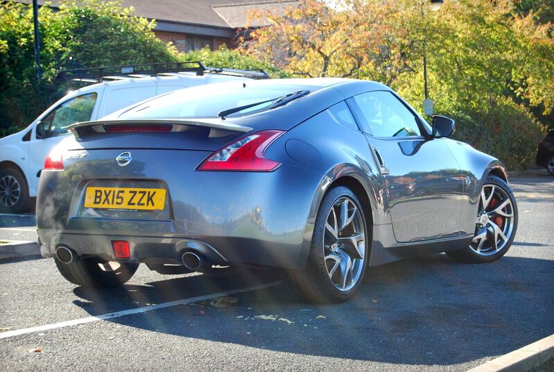 NISSAN 370Z